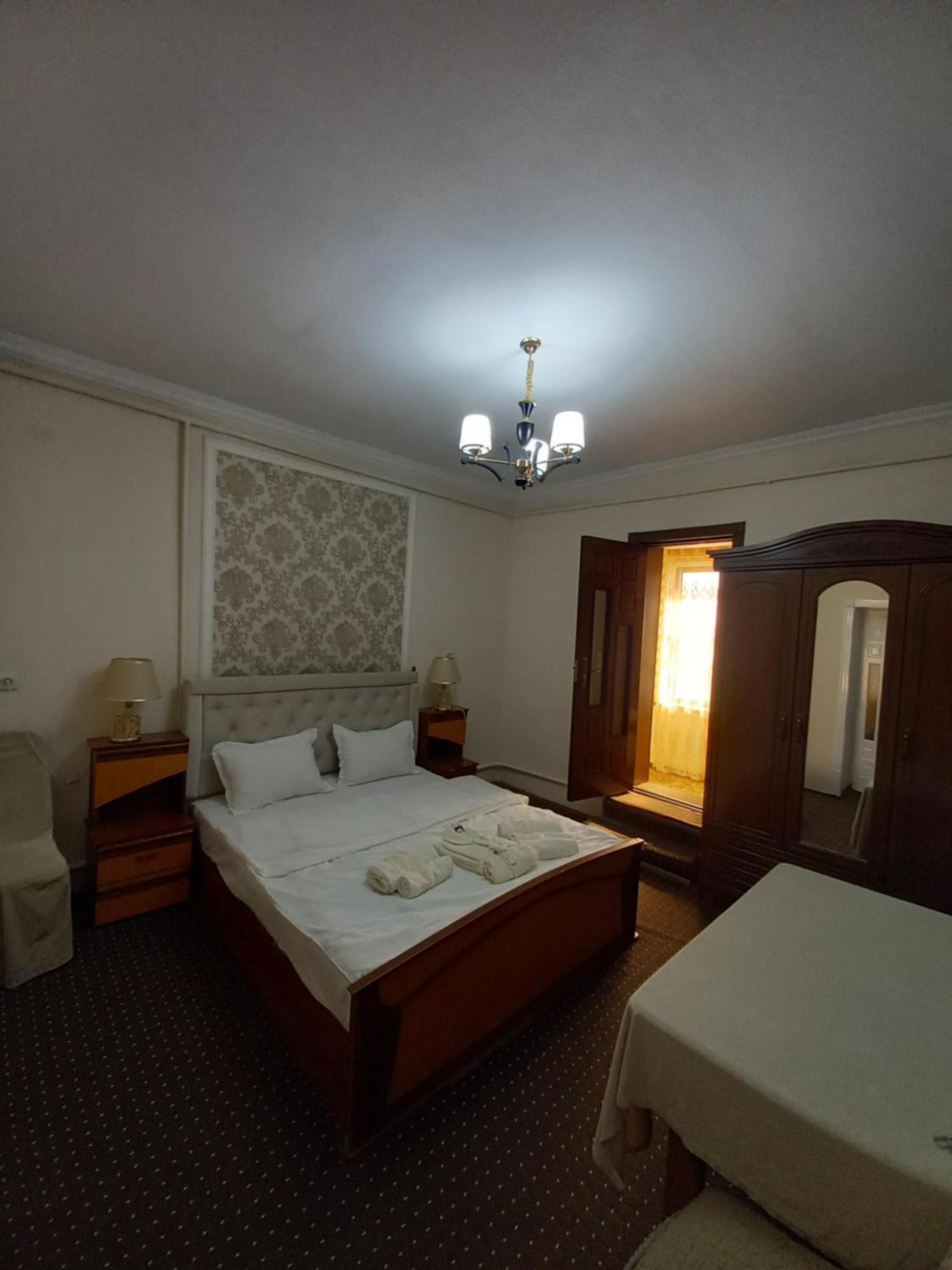 Uyut Inn Hotel ซามาร์คันด์ ภายนอก รูปภาพ