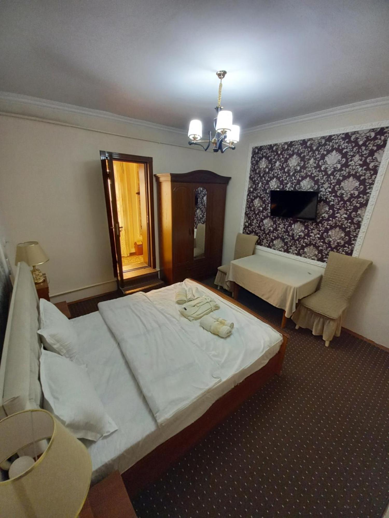 Uyut Inn Hotel ซามาร์คันด์ ภายนอก รูปภาพ